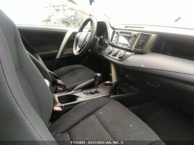 Toyota RAV4 LE 2014 2T3ZFREV2EW100862 Image 7