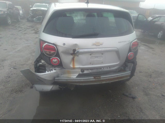 Chevrolet SONIC LT 2014 1G1JC6EH4E4133320 Image 6