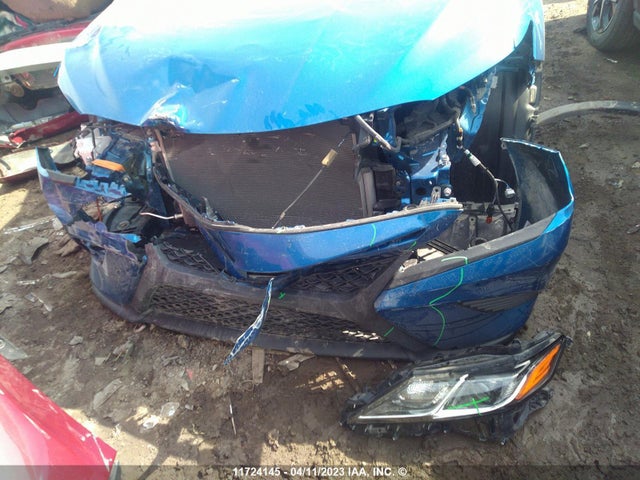 Toyota CAMRY 2018 4T1B11HKXJU048905 Image 4
