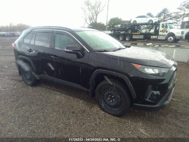Toyota RAV4 LE 2019 2T3B1RFV6KW029045 головне зображення