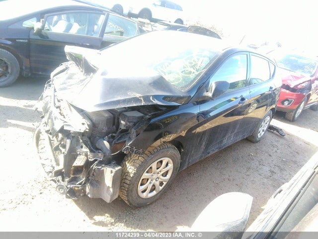 Hyundai ACCENT SE 2017 KMHCT5AE8HU358426 Image 2