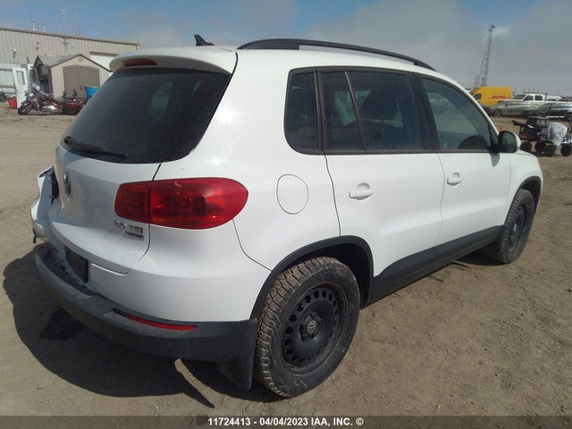 WVGJV7AX5FW574184 Volkswagen Tiguan S/se/sel/r-line