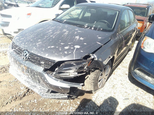 3VW2K7AJ0EM409488 Volkswagen JETTA S