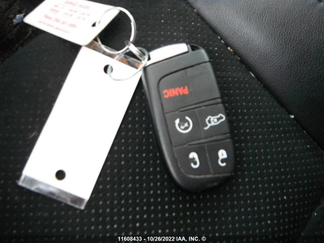 1C4RJFAG7KC796704 Jeep Grand Cherokee Laredo