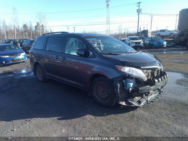 Toyota Sienna Le/se 2017 5TDKZ3DC3HS825043 главное изображение