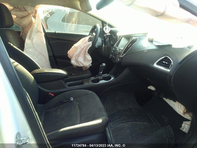Chevrolet CRUZE LT 2018 1G1BE5SM6J7204925 Image 6