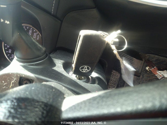Toyota RAV4 LE 2019 2T3B1RFV2KC027455 Image 3