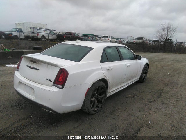 2C3CCABG6NH127122 Chrysler 300 S