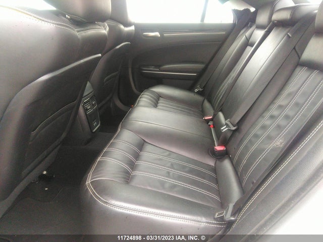 2C3CCABG6NH127122 Chrysler 300 S