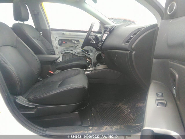 JA4AJ4AW1KU602343 Mitsubishi Rvr Se Ltd/gt