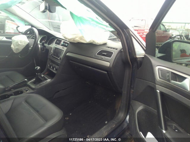 3VW117AU8GM068515 Volkswagen GOLF S