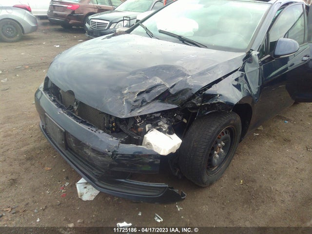 3VW117AU8GM068515 Volkswagen GOLF S