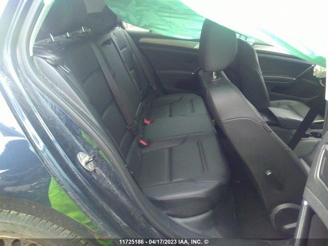 3VW117AU8GM068515 Volkswagen GOLF S