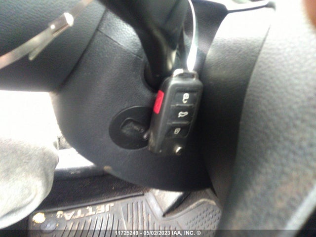 3VWDB7AJ3HM266825 Volkswagen JETTA SE
