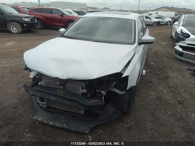 3VWDB7AJ3HM266825 Volkswagen JETTA SE