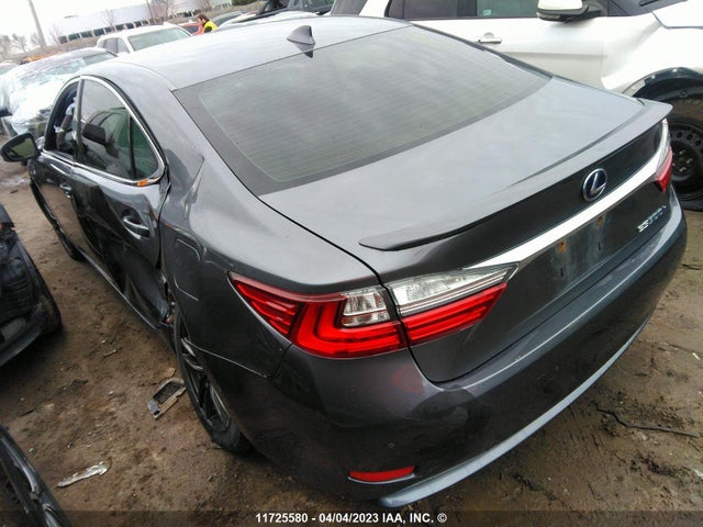 JTHBW1GG4H2136243 Lexus ES 300H