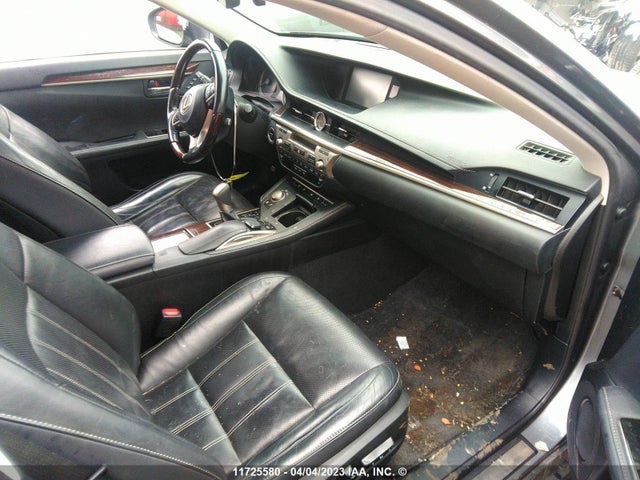 JTHBW1GG4H2136243 Lexus ES 300H