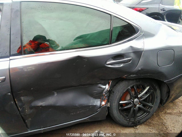 JTHBW1GG4H2136243 Lexus ES 300H