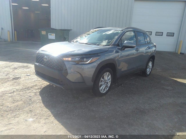 Toyota Corolla Cross Le 2022 7MUBAABG6NV029843 Image 2