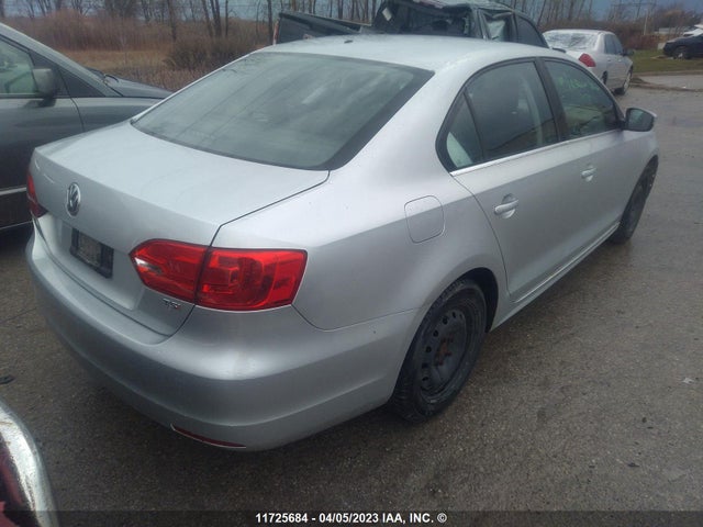Volkswagen JETTA SE 2014 3VWD07AJ9EM398554 Image 4