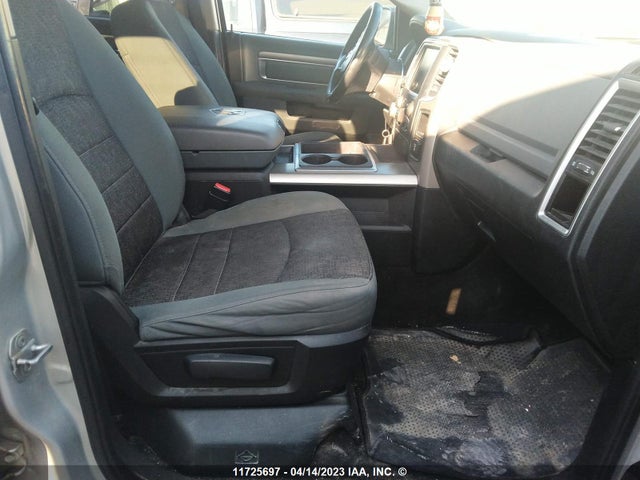 1C6RR7LT8ES449909 RAM 1500 Slt