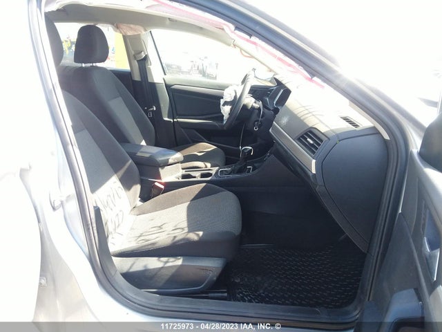 3VWC57BU7MM075592 Volkswagen Jetta S/se/r-line