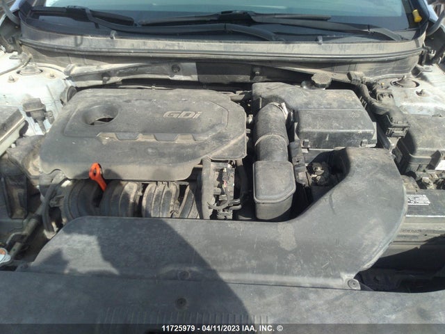 Hyundai SONATA SE 2015 5NPE24AF0FH203301 Image 12