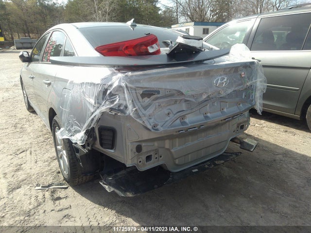 Hyundai SONATA SE 2015 5NPE24AF0FH203301 Image 8
