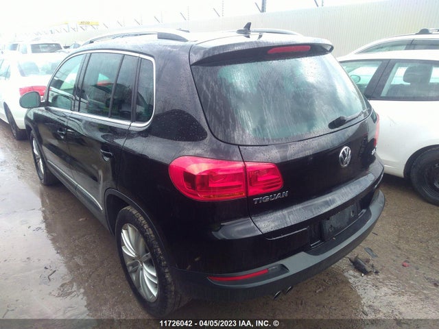 WVGJV7AX8FW533743 Volkswagen Tiguan S/se/sel/r-line