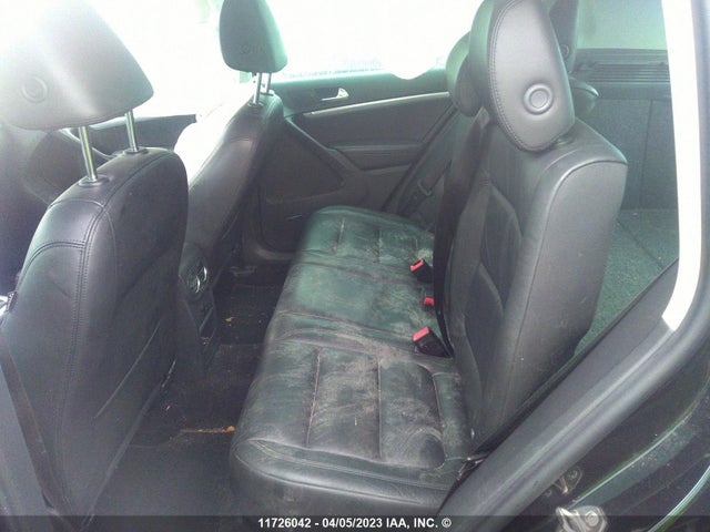 WVGJV7AX8FW533743 Volkswagen Tiguan S/se/sel/r-line