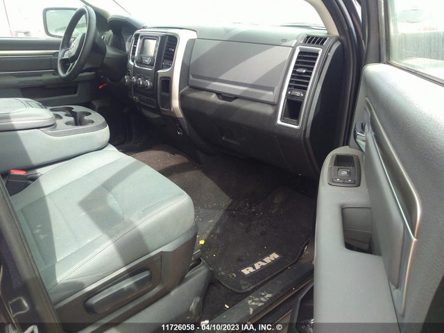 1C6RR7LT1FS598616 RAM 1500 Slt