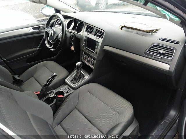 3VW217AU8HM050912 Volkswagen Golf S/wolfsburg/se/sel