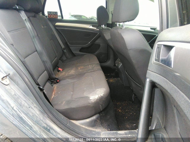 3VW117AU7FM082257 Volkswagen GOLF