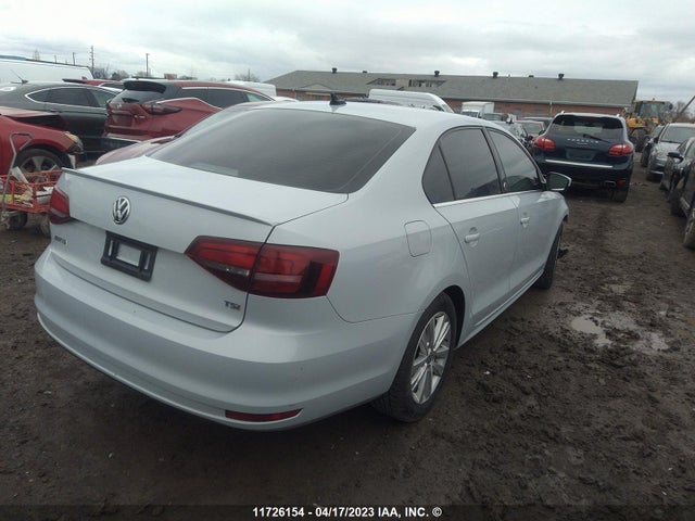 3VWDB7AJ2HM303878 Volkswagen JETTA SE