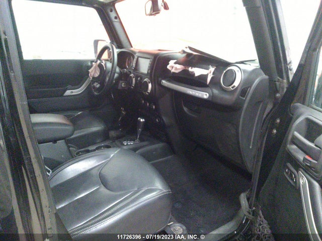 1C4BJWEG7HL689382 Jeep Wrangler Unlimited Sahara