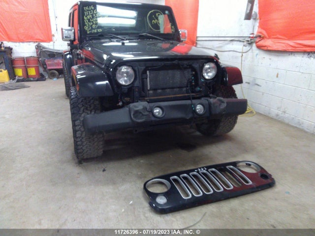 1C4BJWEG7HL689382 Jeep Wrangler Unlimited Sahara