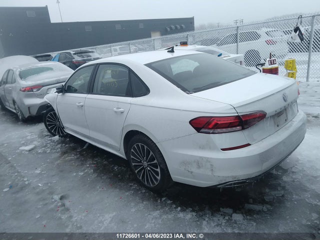 Volkswagen Passat Limited Edition 2022 1VWBA7A30NC001935 Image 4