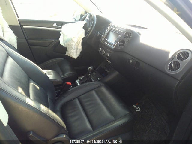 WVGJV7AX9FW509998 Volkswagen Tiguan S/se/sel/r-line