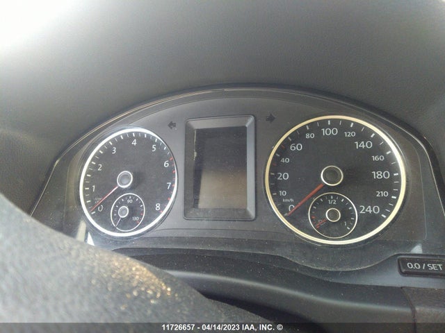 WVGJV7AX9FW509998 Volkswagen Tiguan S/se/sel/r-line