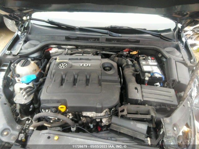 3VWLA7AJ4FM278056 Volkswagen JETTA