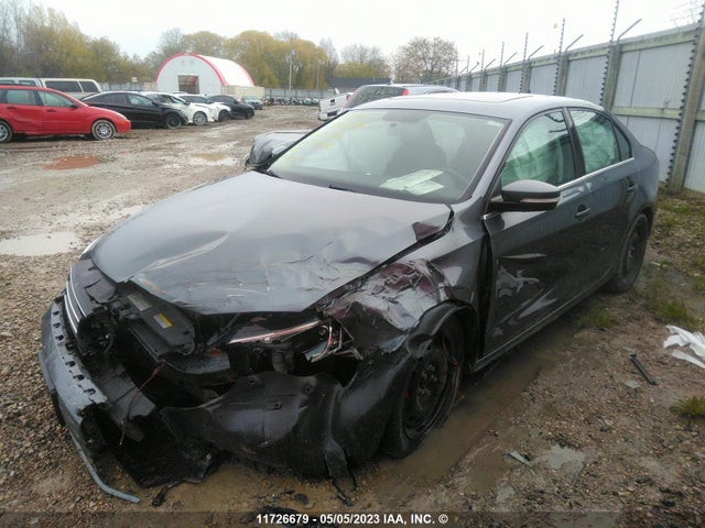 3VWLA7AJ4FM278056 Volkswagen JETTA