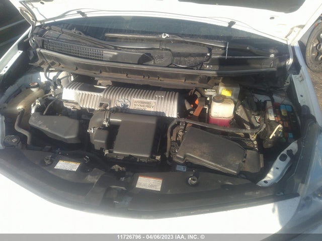 Toyota PRIUS V 2017 JTDZN3EUXHJ070083 Image 10