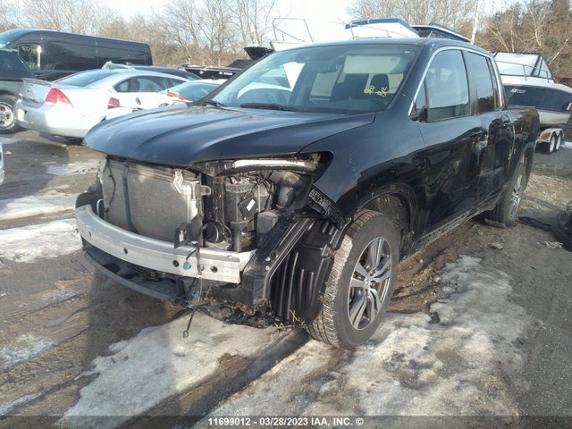 Honda Ridgeline Rtl 2017 5FPYK3F51HB501873 Image 2