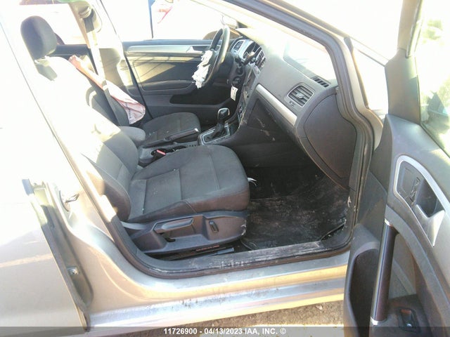 3VW217AU9FM034442 Volkswagen GOLF