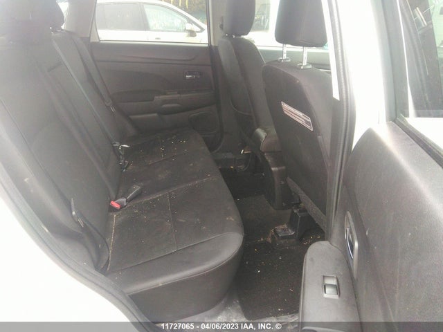 4A4AJ3AU5FE601901 Mitsubishi RVR SE