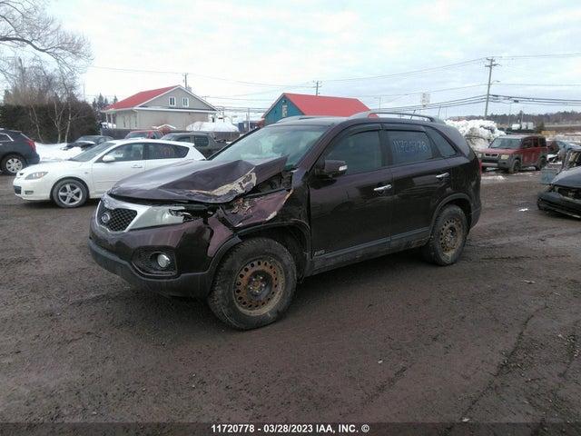 2011 KIA SORENTO EX VIN: 5XYKUDA20BG027197