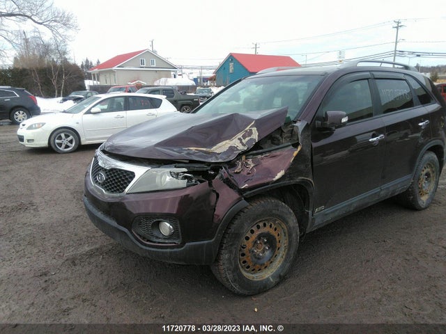 2011 KIA SORENTO EX VIN: 5XYKUDA20BG027197