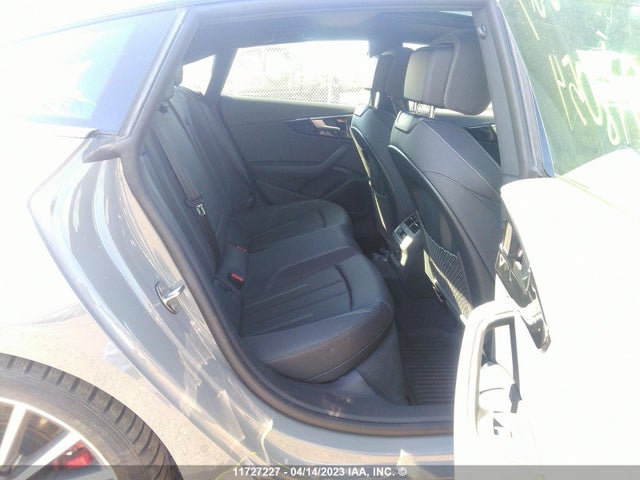 WAUEACF54NA018054 Audi A5 Prestige 45