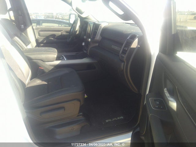 1C6SRFVT6NN108158 RAM 1500 Sport