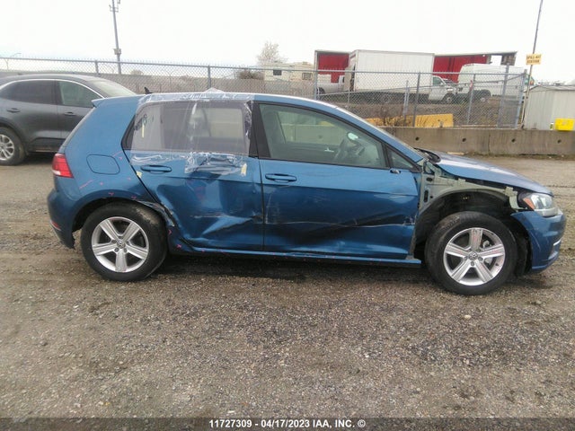3VWG57AU0MM013468 Volkswagen GOLF